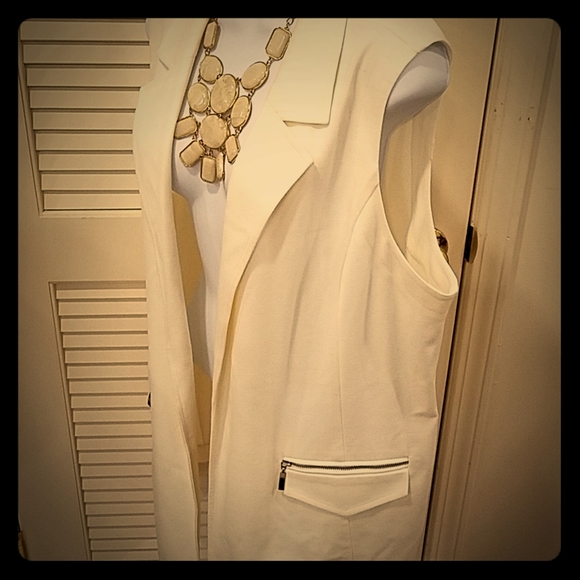 Chico's Jackets & Blazers - 🌼 Chico's long vest